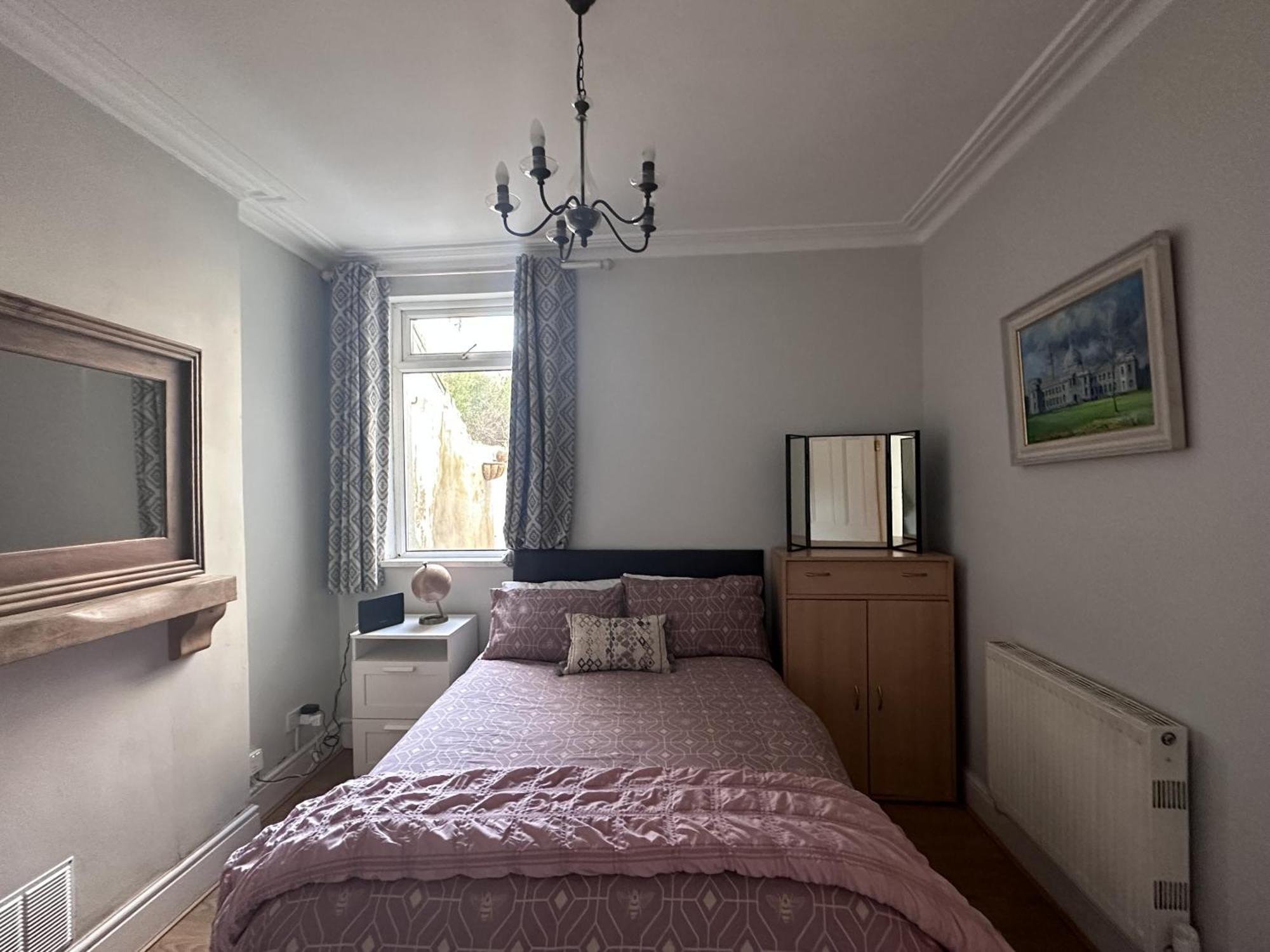 Casa vacanze Adanhouse-stockland Spacious 5 Bedroom House Sleeps 12 Private Garden *