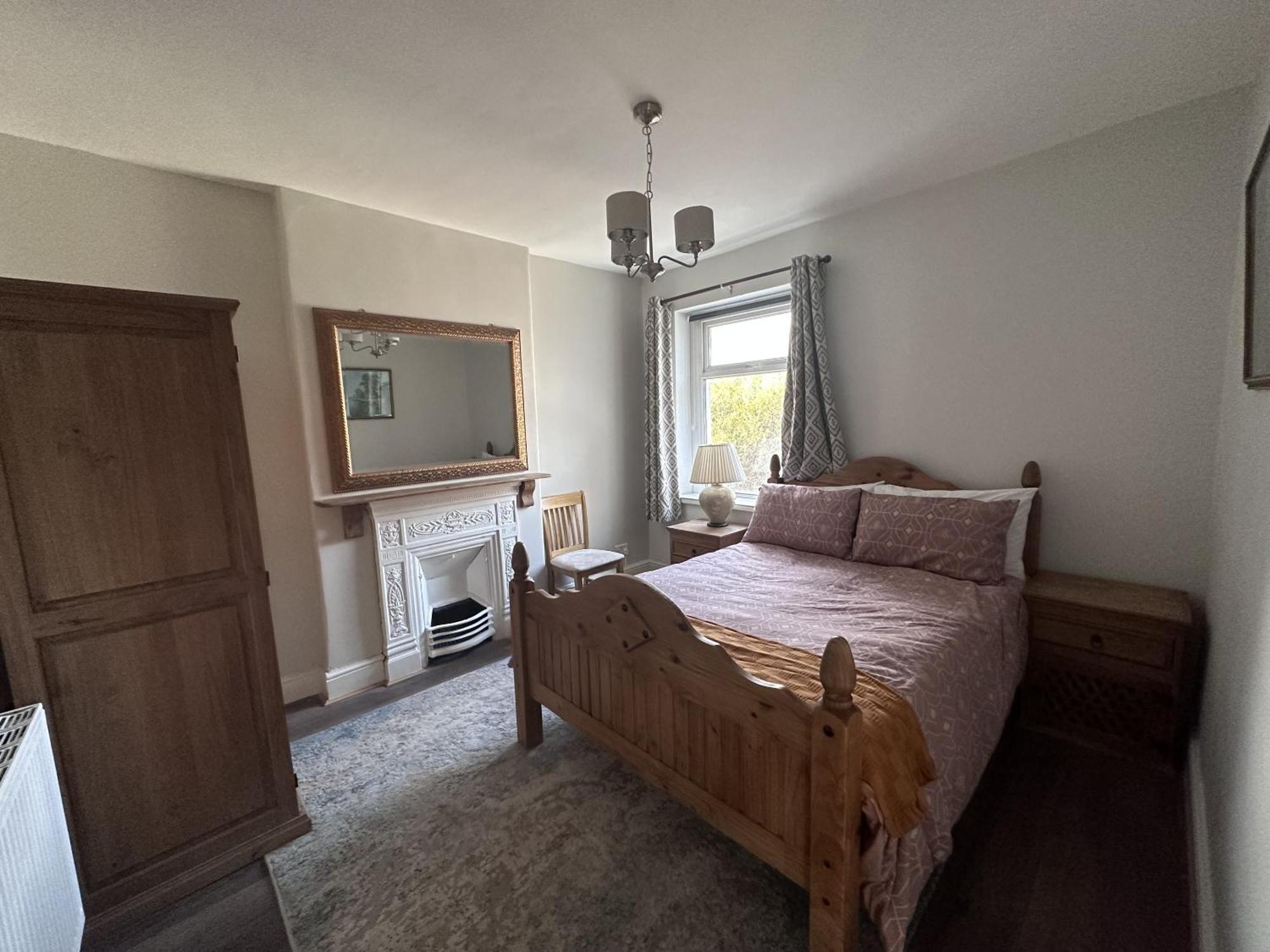 Adanhouse-stockland Spacious 5 Bedroom House Sleeps 12 Private Garden Casa vacanze Cardiff