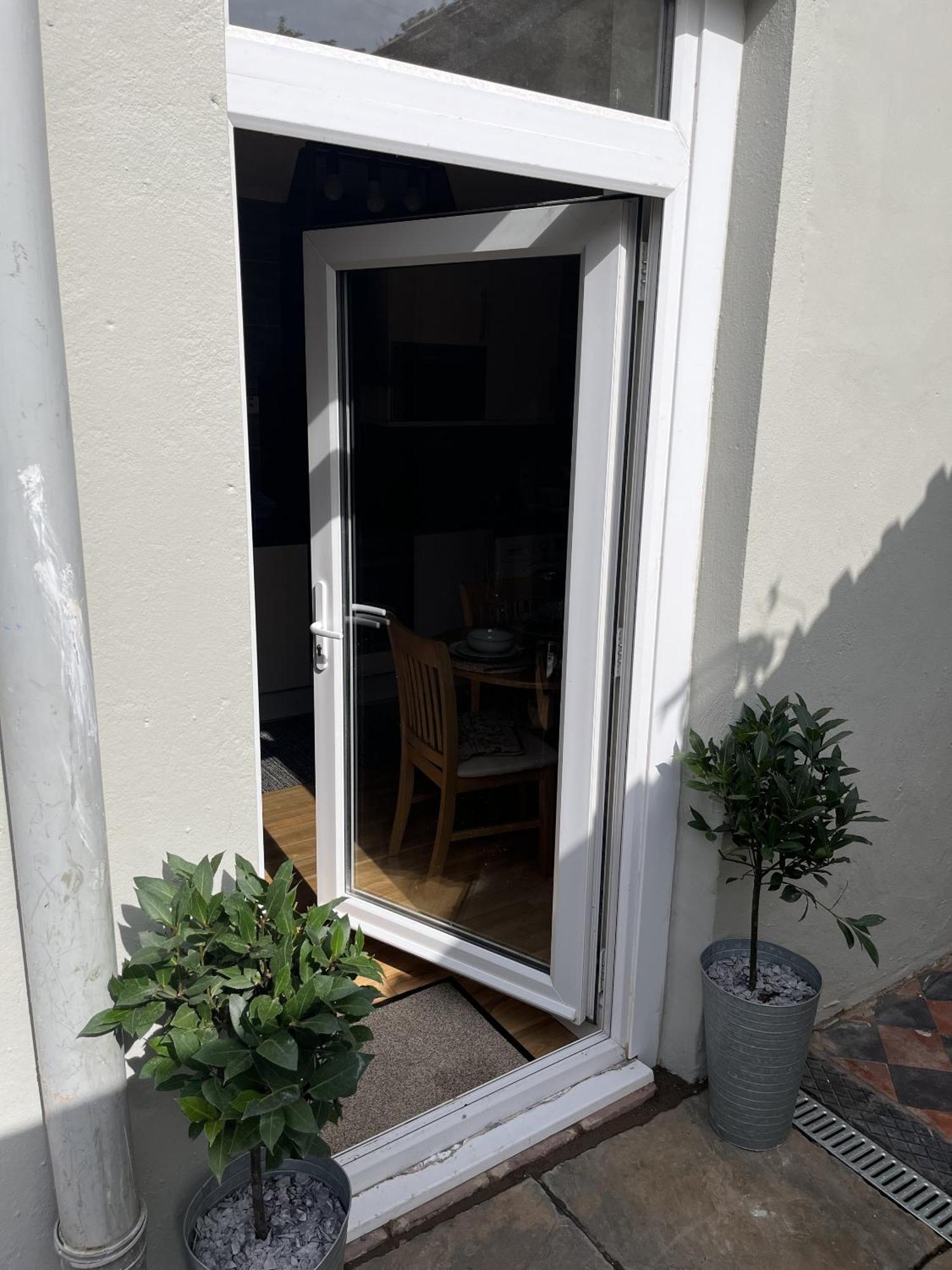 Casa vacanze Adanhouse-stockland Spacious 5 Bedroom House Sleeps 12 Private Garden Cardiff
